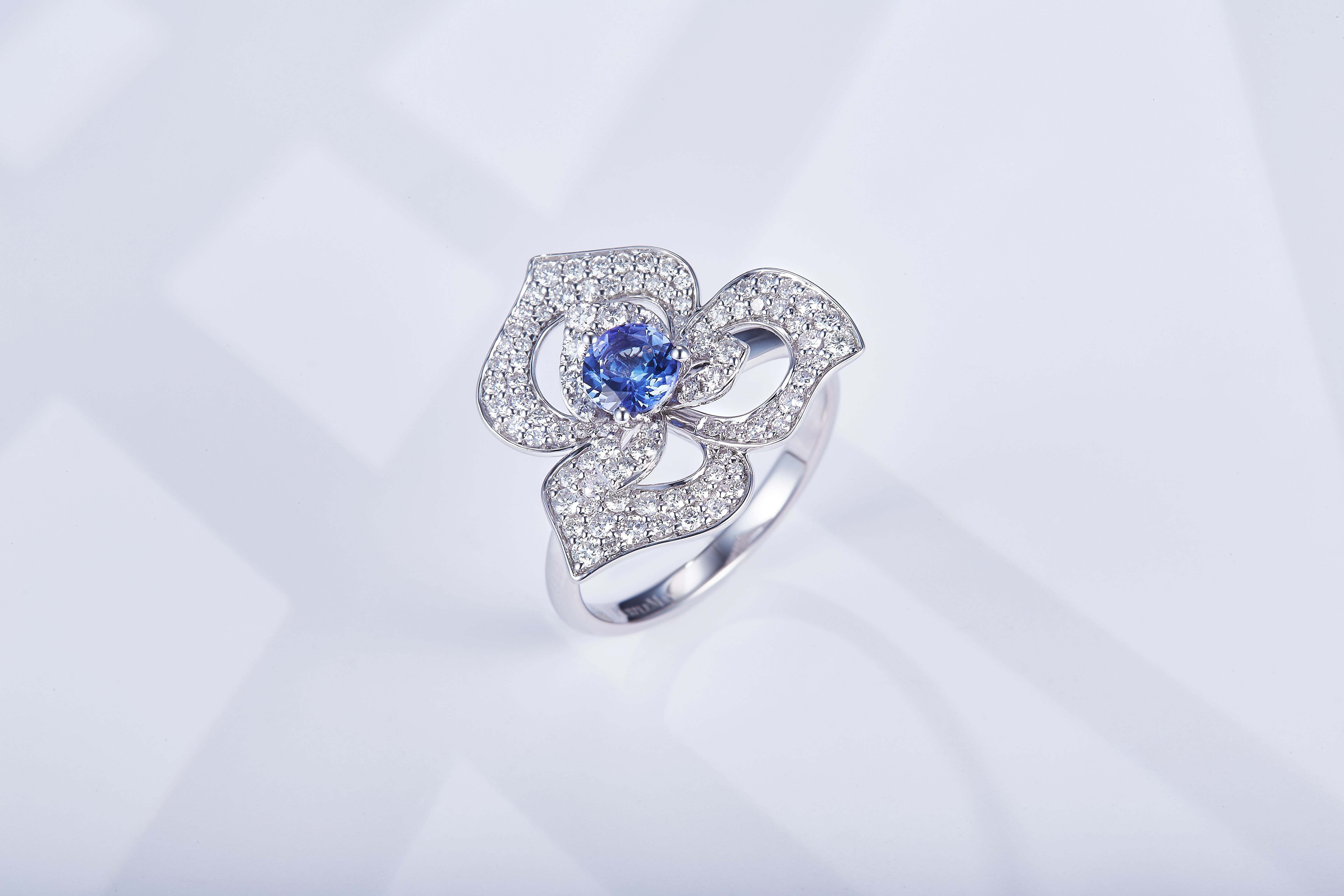 Camellias Ring