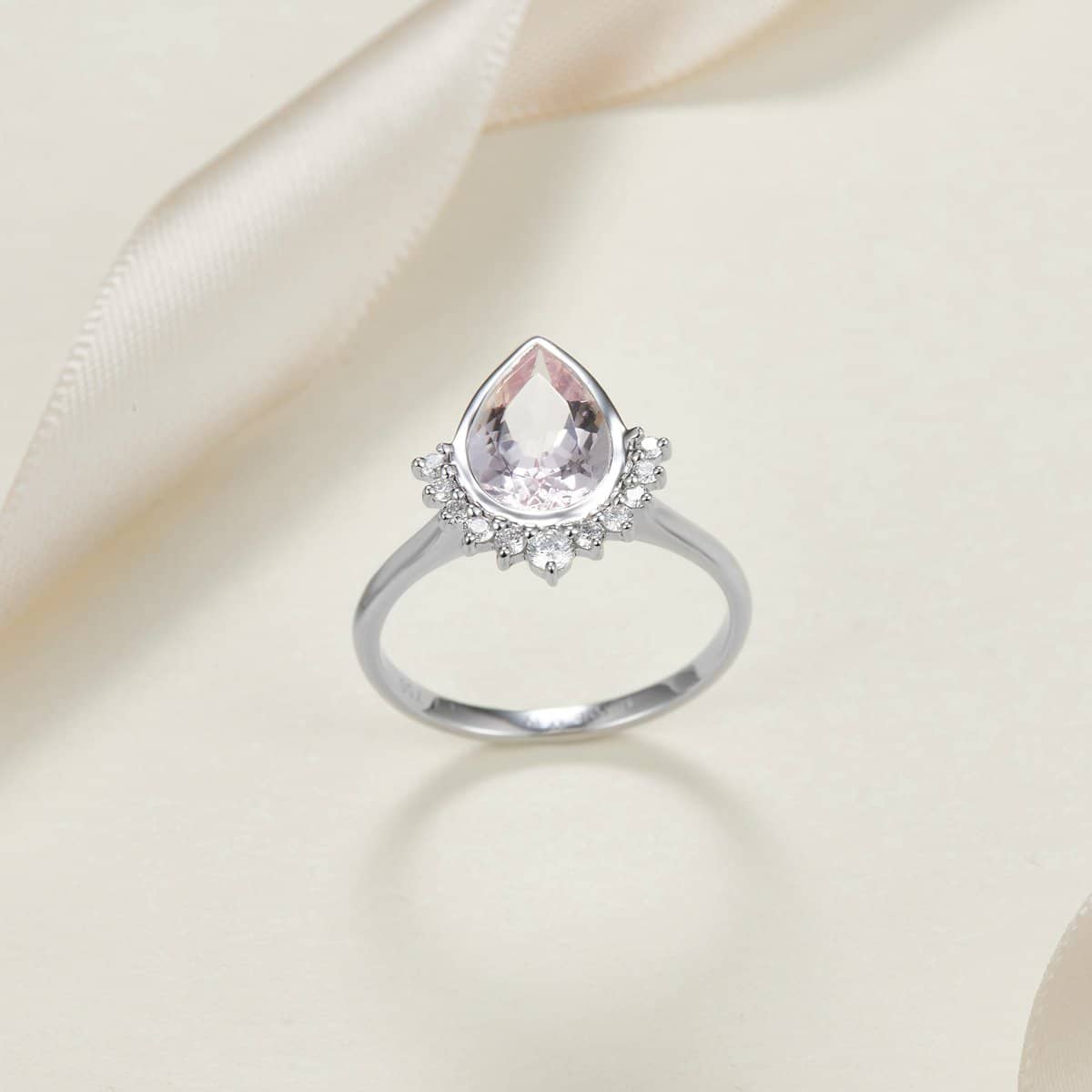 18k Solid Gold 1.5ct Pear Shape Pink Morganite Engagement Ring - Melbourne, Australia