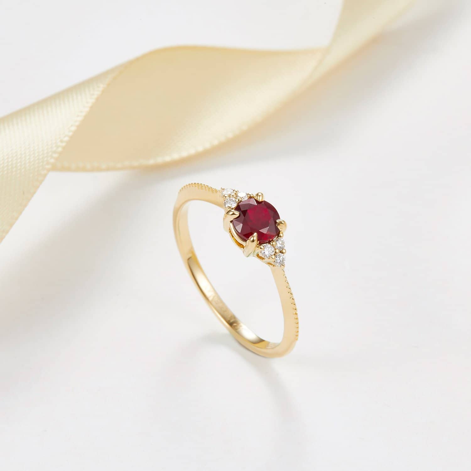 18k Solid Gold Round Ruby and Diamond Ring - Melbourne, Australia