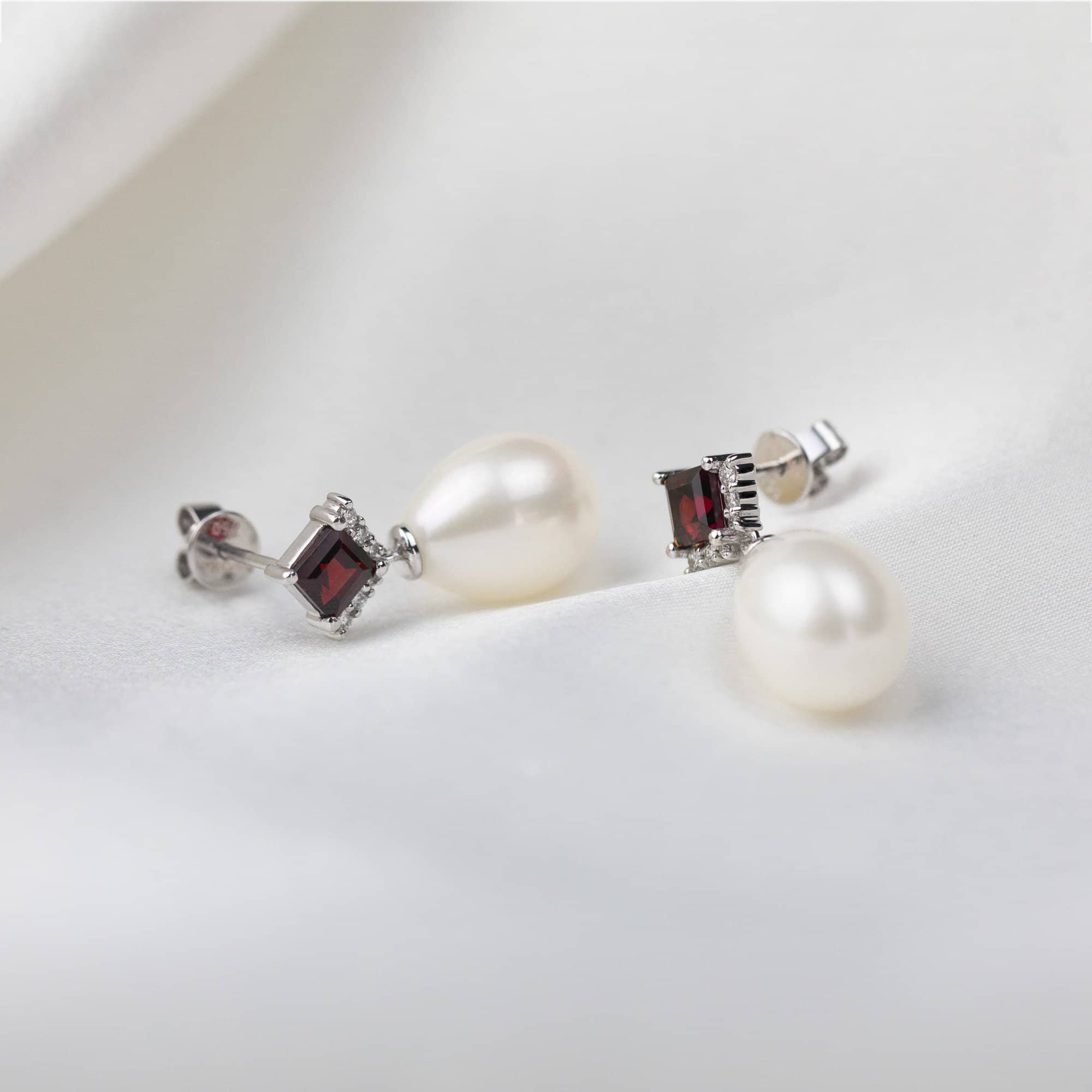 Garnet Stud Diamond Pearl Earrings - Melbourne, Australia