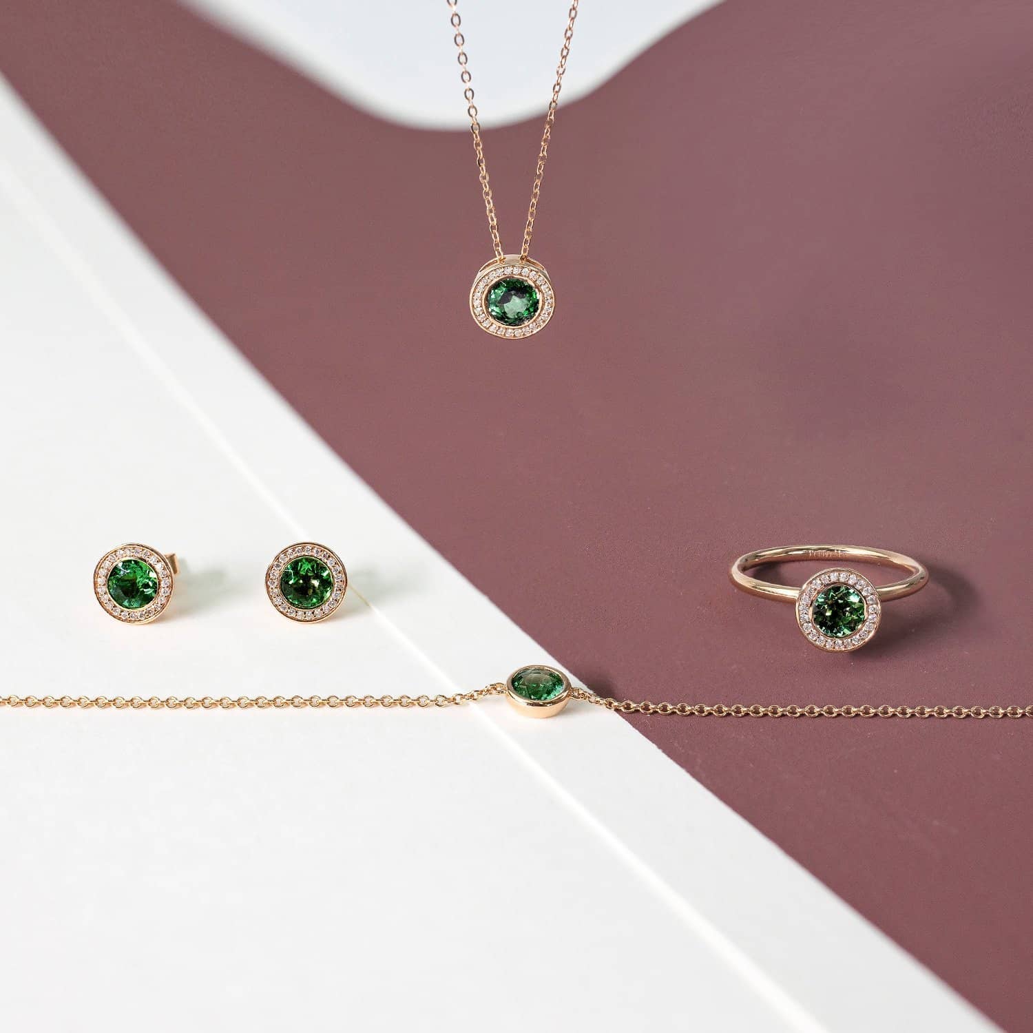 18K SOLID GOLD GREEN TOURMALINE NECKLACE - Melbourne, Australia