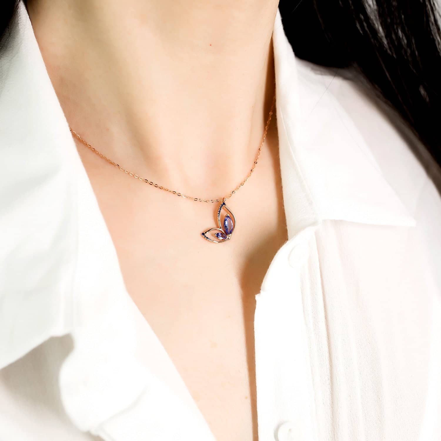 18K SOLID GOLD BUTTERFLY TANZANITE NECKLACE - Melbourne, Australia