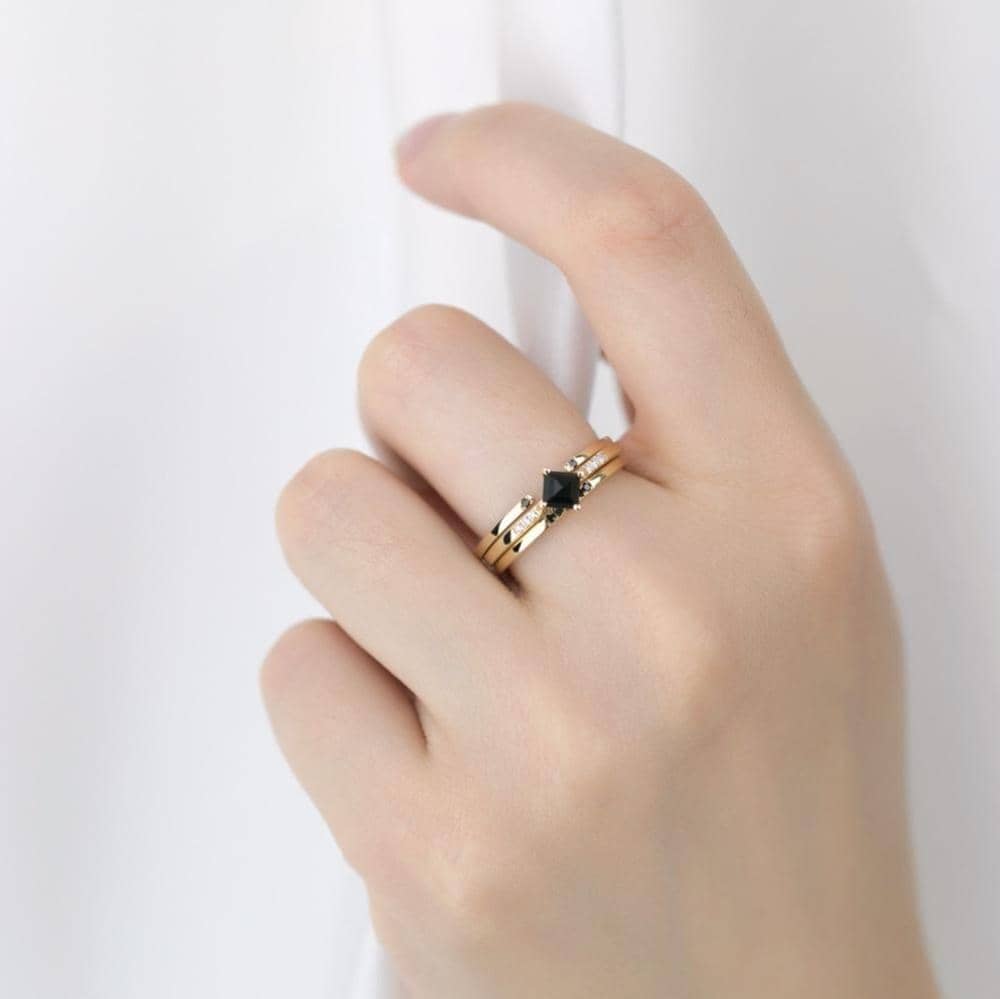 18k Solid Gold Black Square Onyx Diamond Ring - Melbourne, Australia