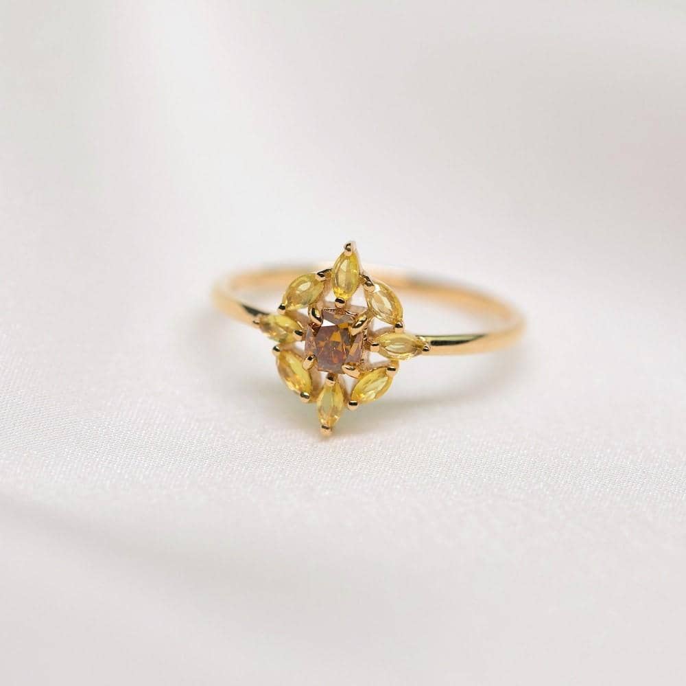 18k Solid Gold Vintage Orange Diamond Ring - Melbourne, Australia